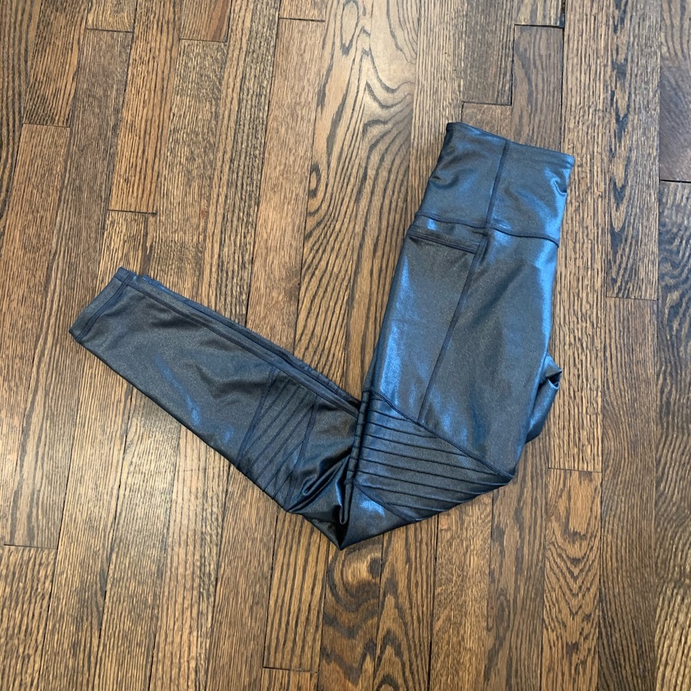 Athleta shiny gunmetal moto leggings NWOT